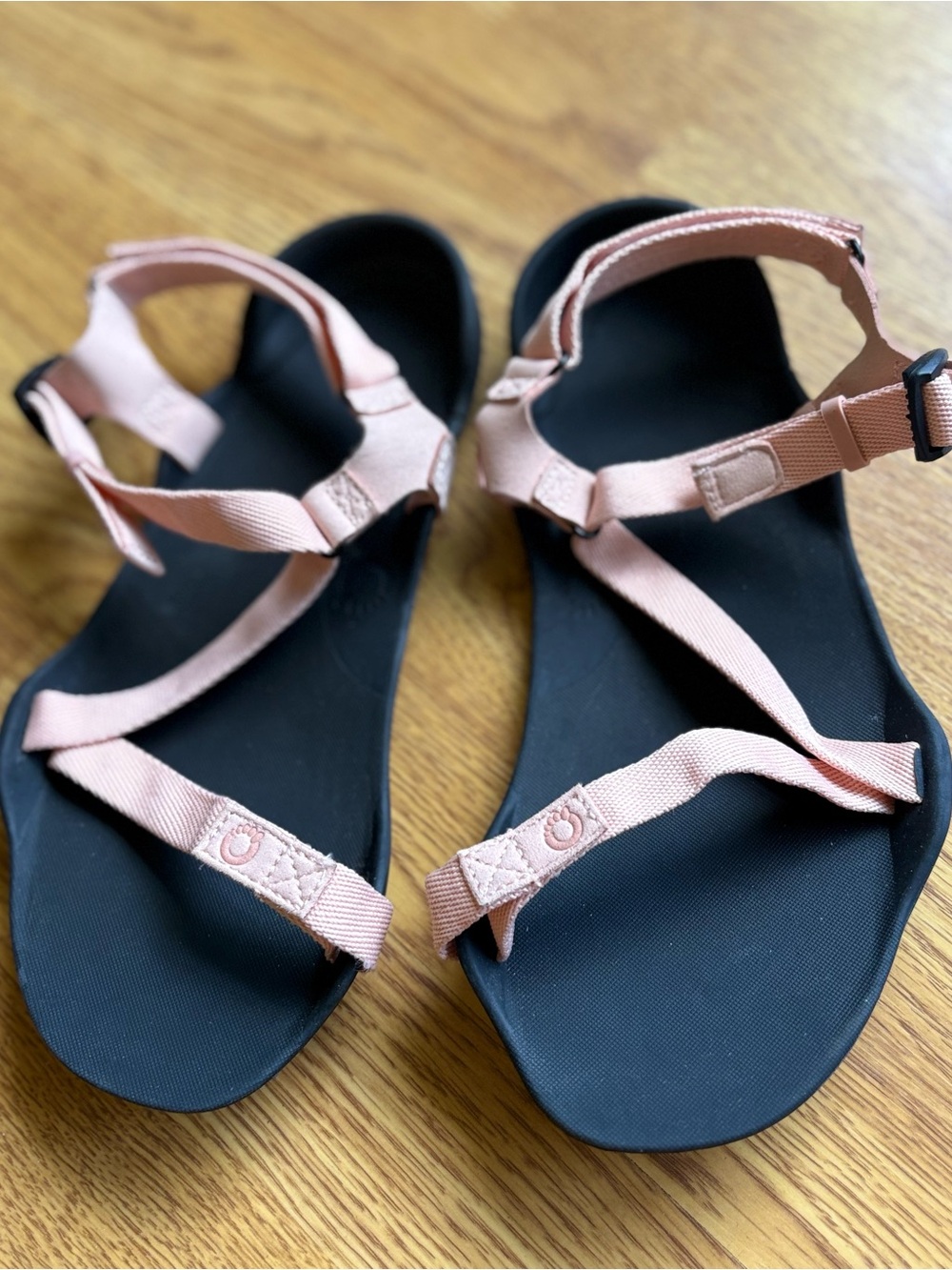Xero Shoes Z-Trek Blush Pink Barefoot Support Adjustable Strappy Sandals Sz 8